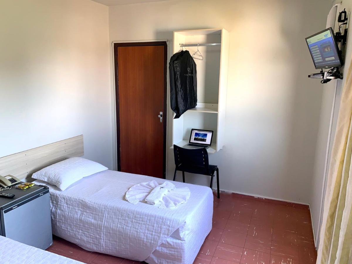 Hotel Cacula Londrina Esterno foto